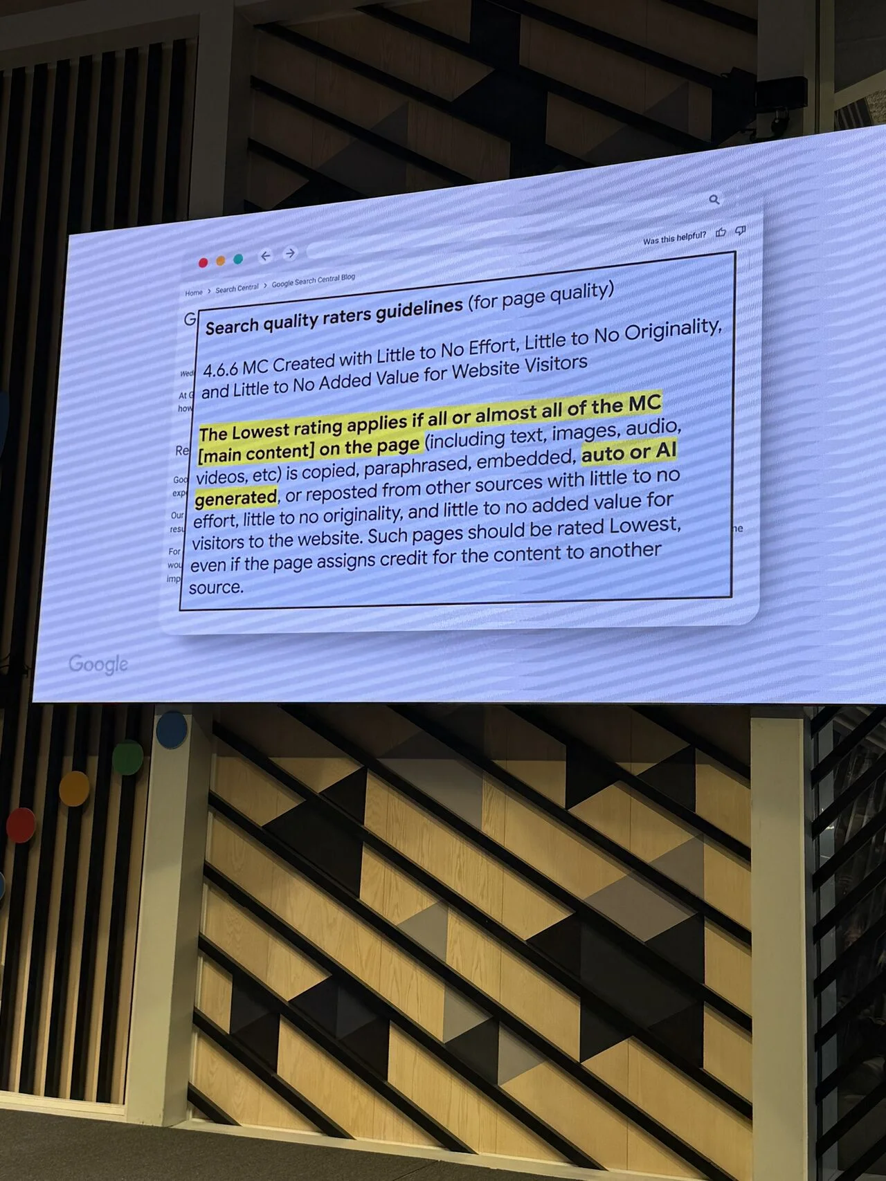 Google instruye a evaluadores a identificar contenido hecho por IA